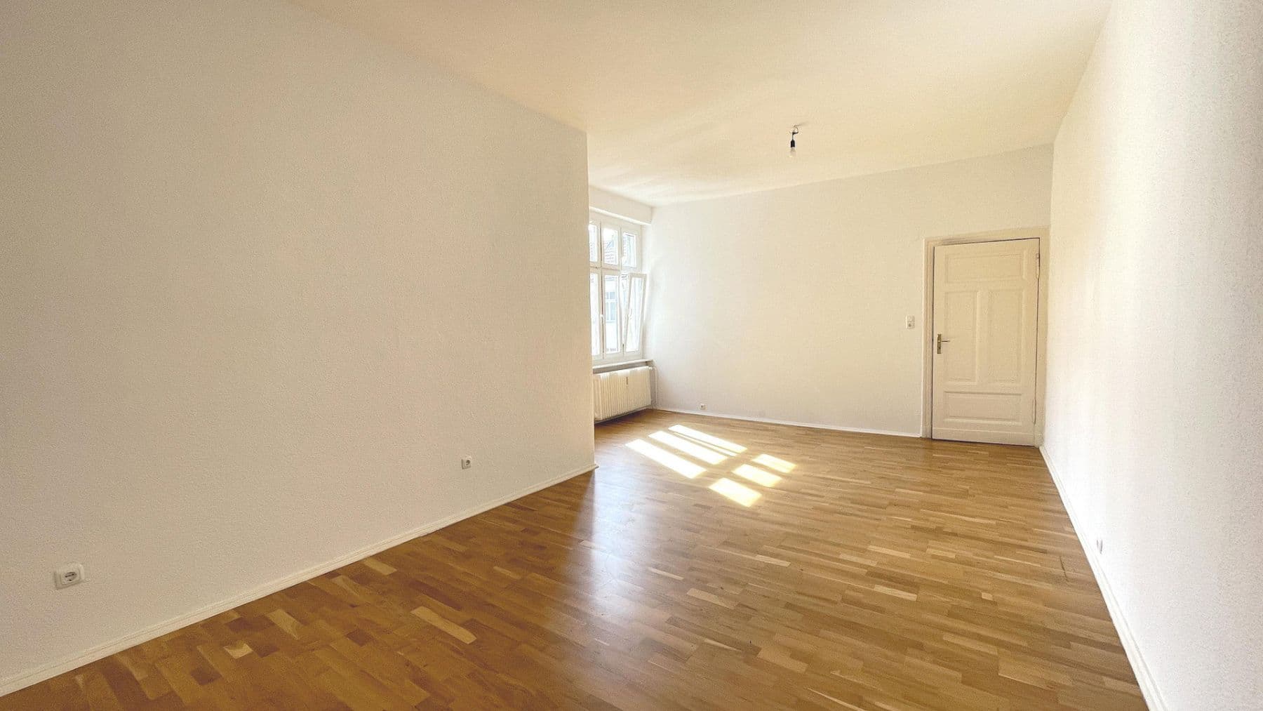 Prodej bytu 1+1 42 m², Berlin, Berlín Prodej bytu 1+1 42 m², Berlin, Berlín
