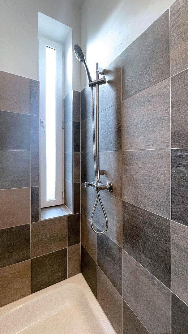Prodej bytu 1+1 42 m², Berlin, Berlín Prodej bytu 1+1 42 m², Berlin, Berlín