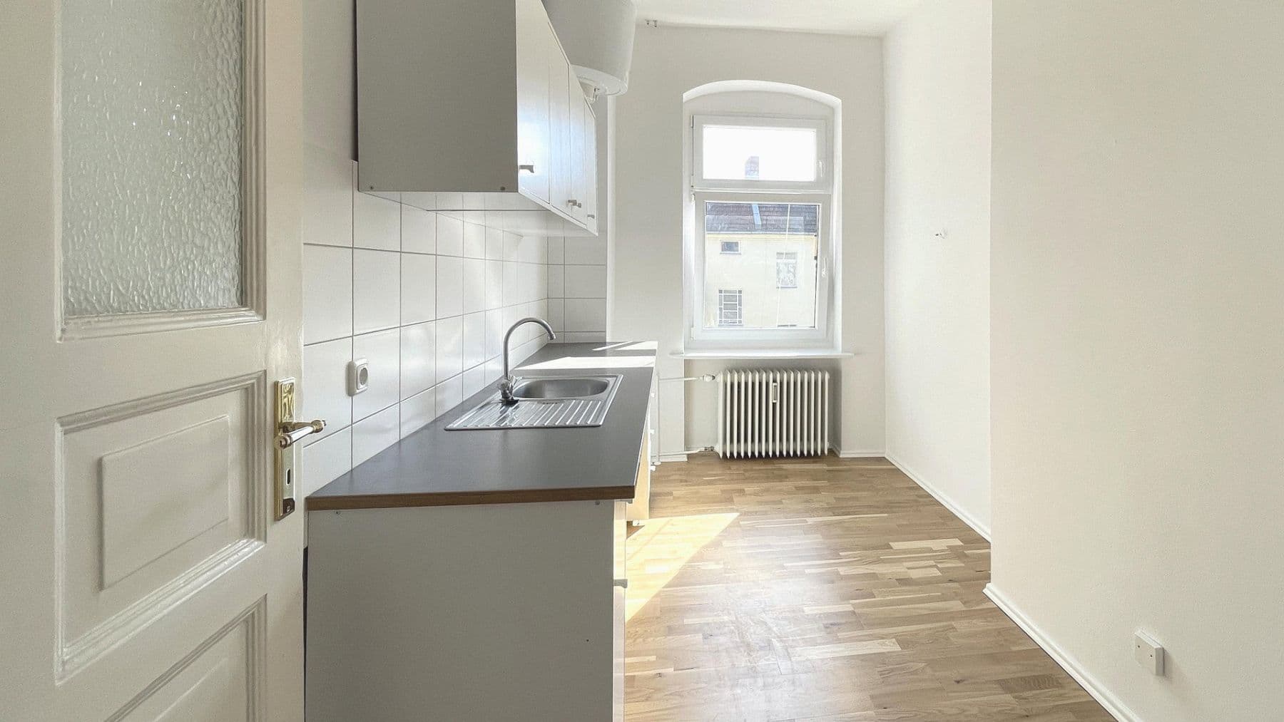 Prodej bytu 1+1 42 m², Berlin, Berlín Prodej bytu 1+1 42 m², Berlin, Berlín