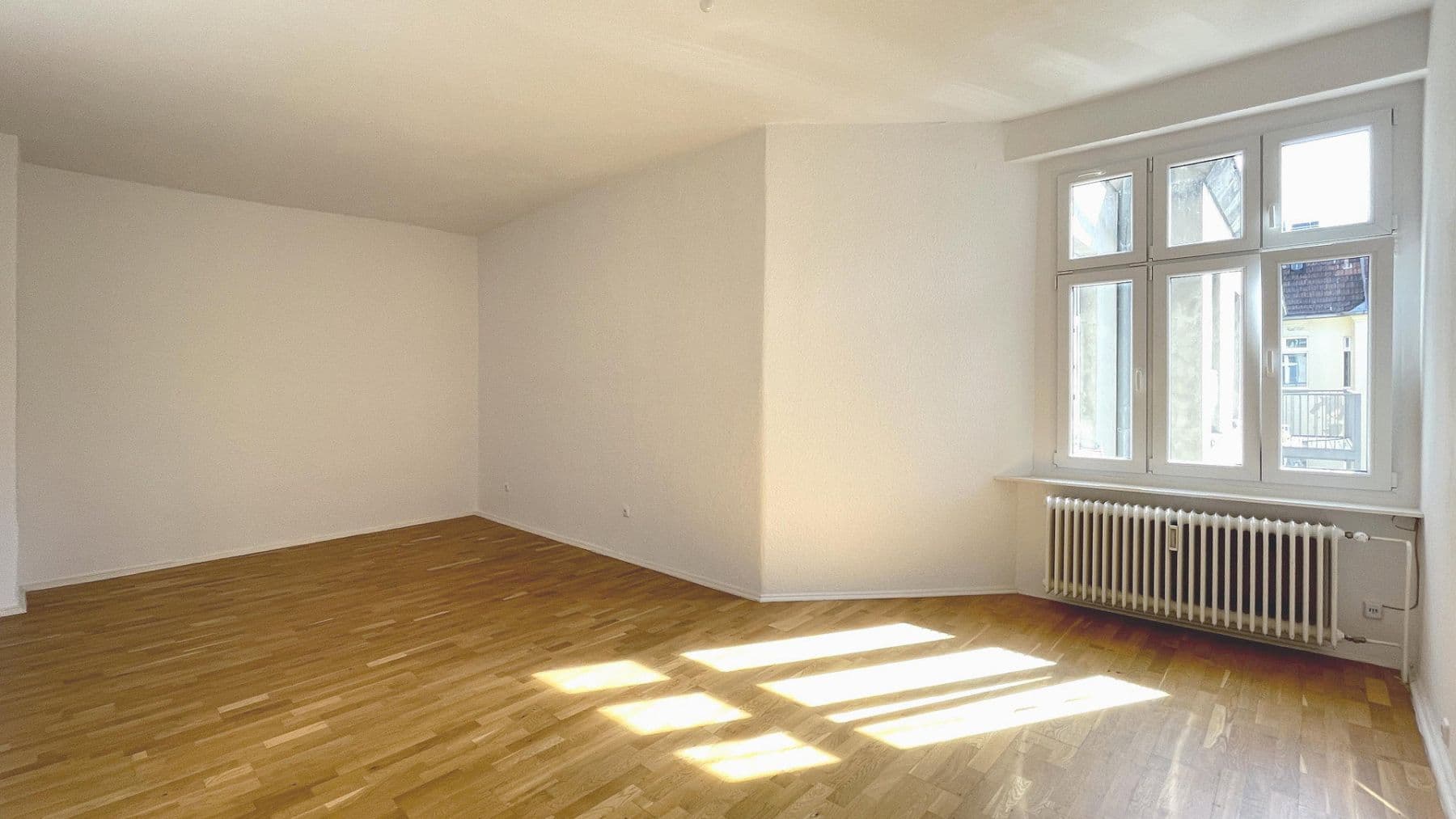 Prodej bytu 1+1 42 m², Berlin, Berlín Prodej bytu 1+1 42 m², Berlin, Berlín