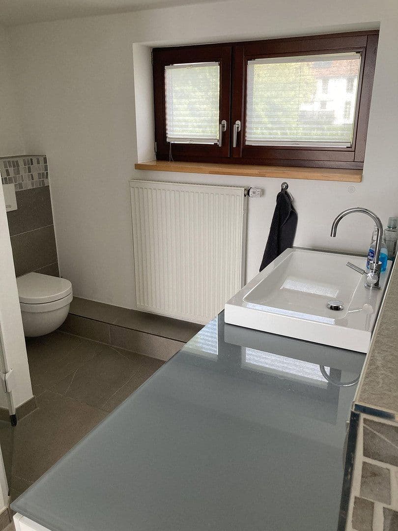 Pronájem domu 172 m², pozemek 257 m², Leverkusen, Severní Porýní-Vestfálsko Pronájem domu 172 m², pozemek 257 m², Leverkusen, Severní Porýní-Vestfálsko