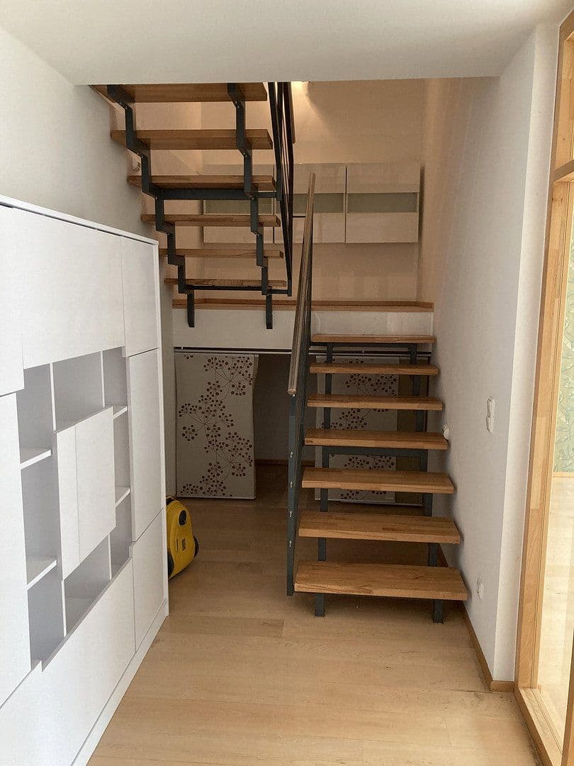 Pronájem domu 172 m², pozemek 257 m², Leverkusen, Severní Porýní-Vestfálsko Pronájem domu 172 m², pozemek 257 m², Leverkusen, Severní Porýní-Vestfálsko