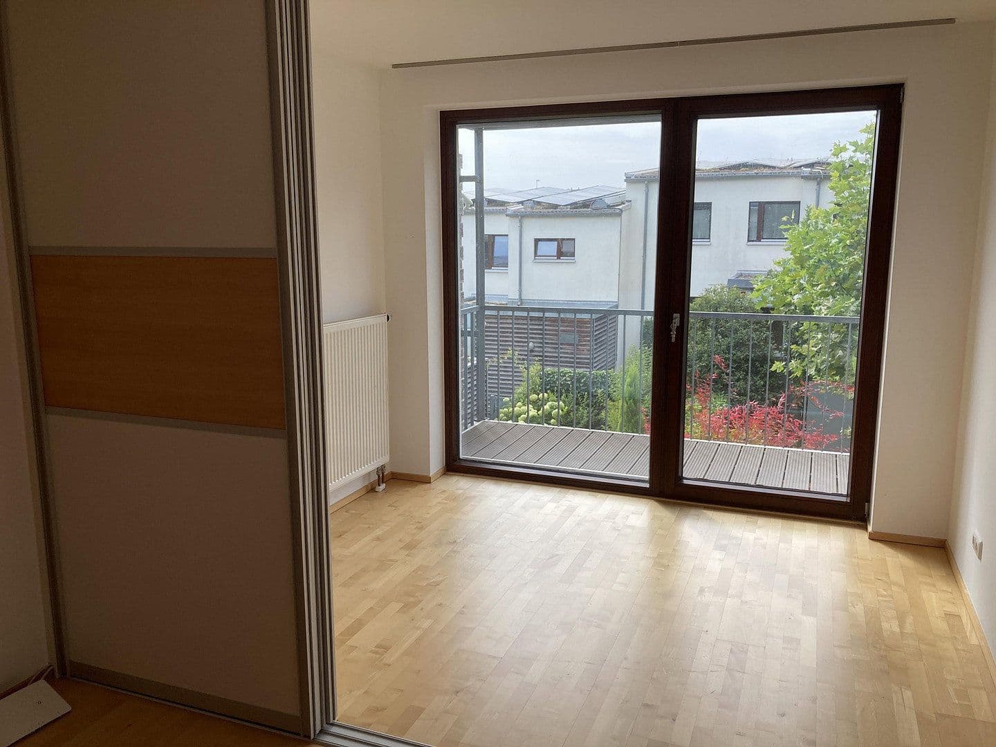 Pronájem domu 172 m², pozemek 257 m², Leverkusen, Severní Porýní-Vestfálsko Pronájem domu 172 m², pozemek 257 m², Leverkusen, Severní Porýní-Vestfálsko
