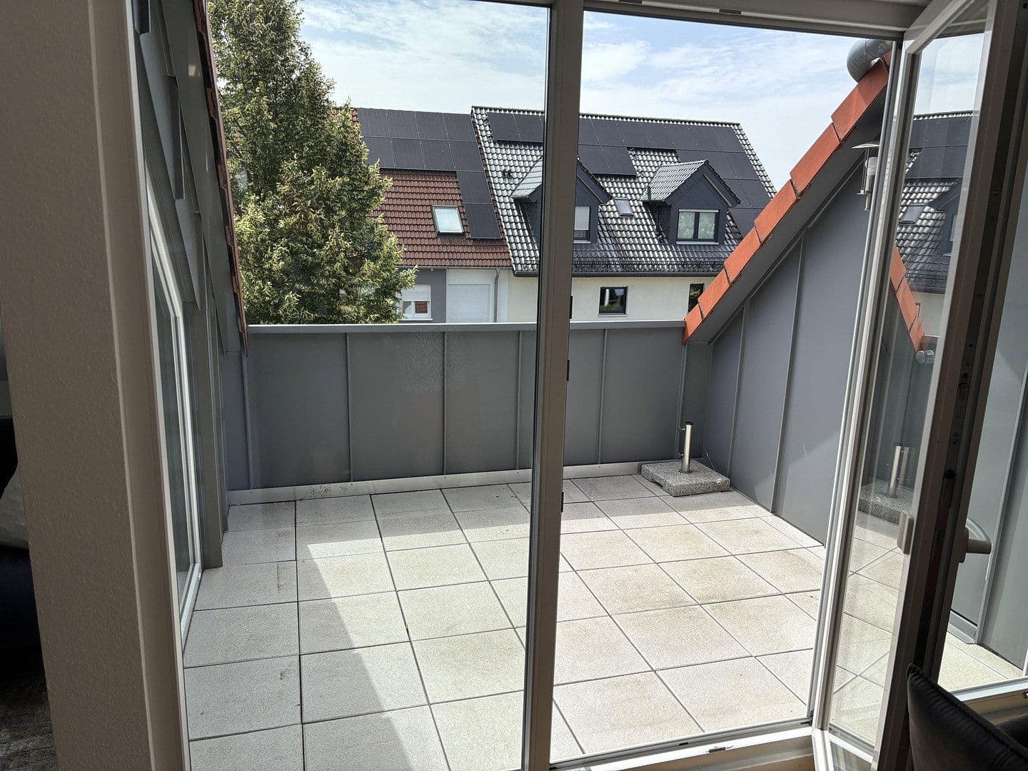 Pronájem bytu 2+kk 65 m², Frankfurt am Main, Hessen Pronájem bytu 2+kk 65 m², Frankfurt am Main, Hessen