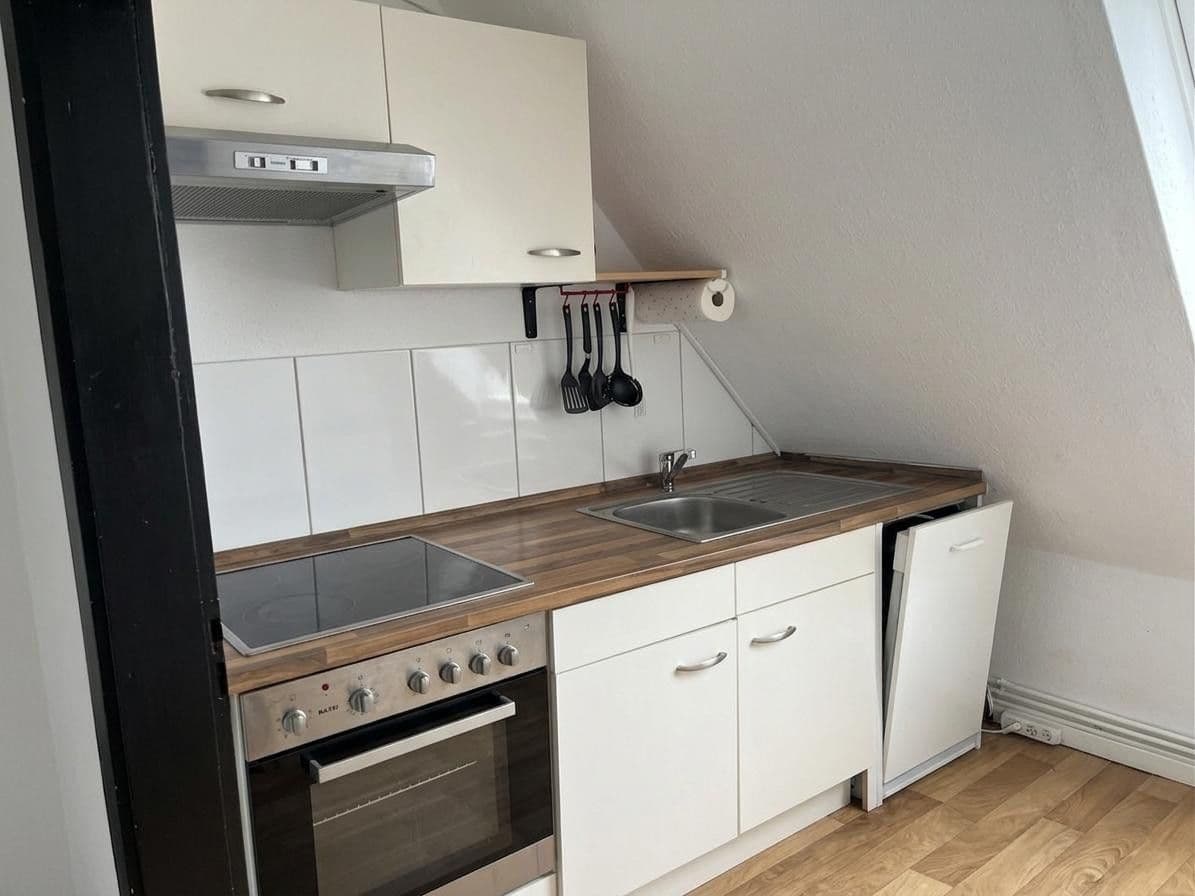 Pronájem bytu 3+1 42 m², Ravensbrink 9a, Osnabrück, Dolní Sasko Pronájem bytu 3+1 42 m², Ravensbrink 9a, Osnabrück, Dolní Sasko