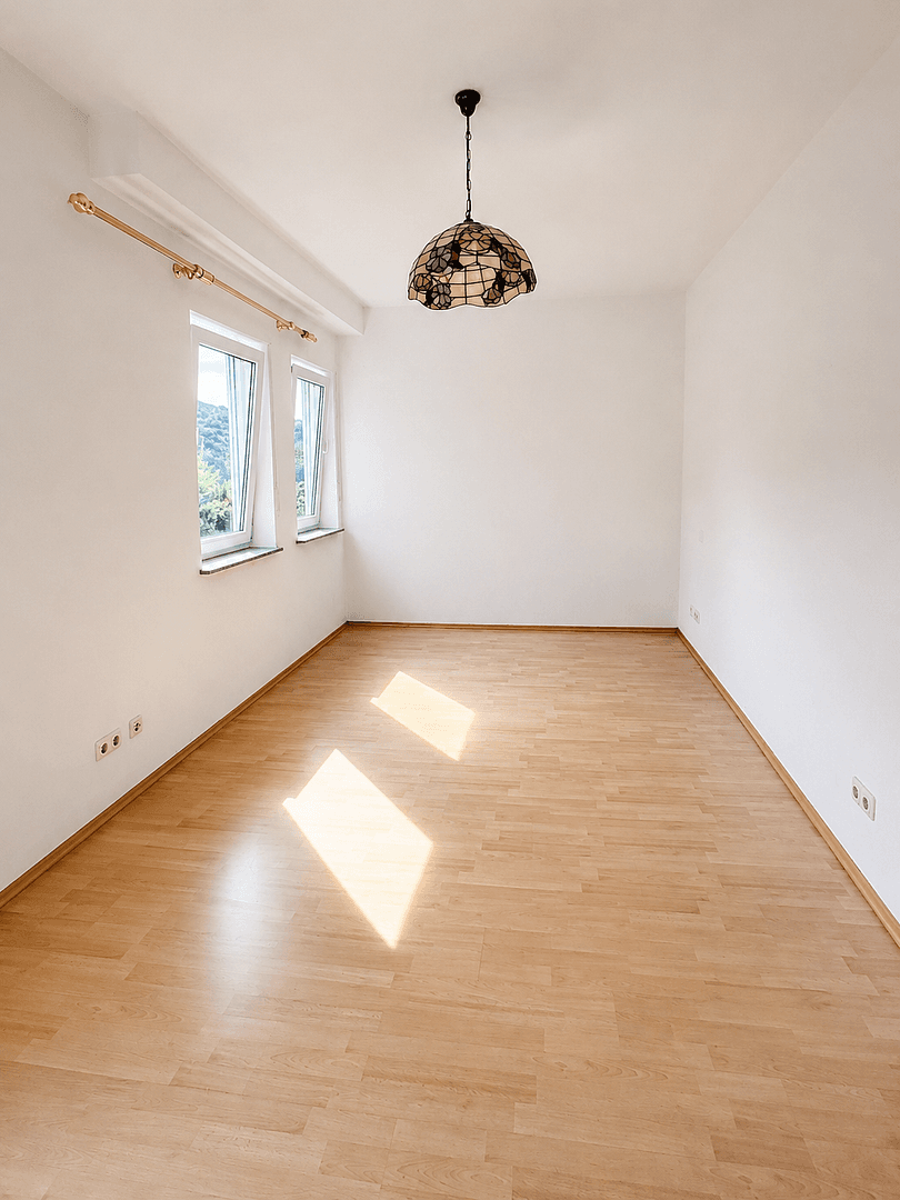 Pronájem bytu 2+1 119 m², Alte Kemmenauer Strasse 37, Bad Ems, Porýní-Falc Pronájem bytu 2+1 119 m², Alte Kemmenauer Strasse 37, Bad Ems, Porýní-Falc