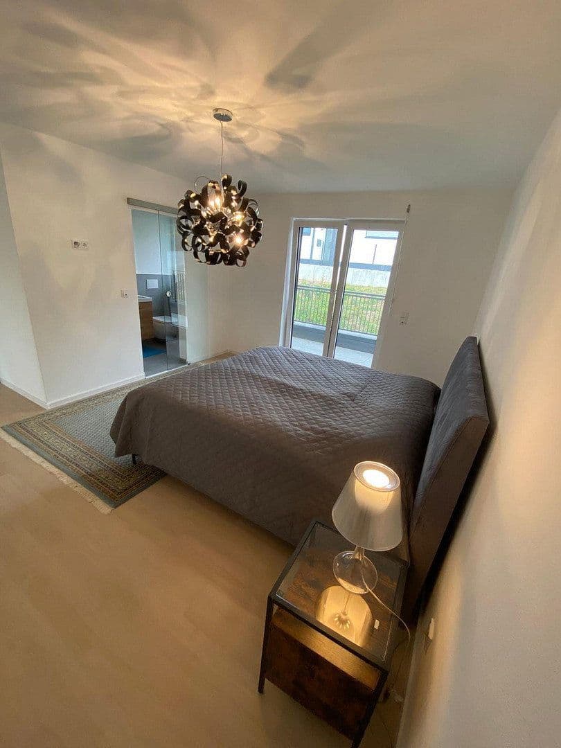 Pronájem bytu 4+1 120 m², Kirn, Porýní-Falc Pronájem bytu 4+1 120 m², Kirn, Porýní-Falc