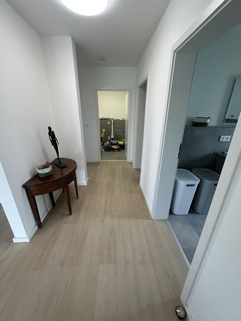 Pronájem bytu 4+1 120 m², Kirn, Porýní-Falc Pronájem bytu 4+1 120 m², Kirn, Porýní-Falc