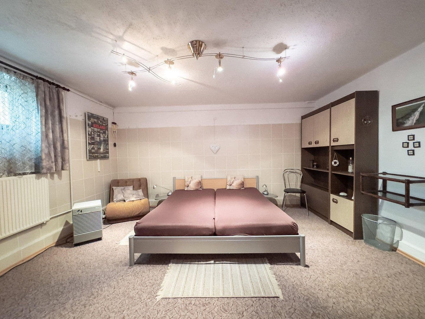 Prodej domu 215 m², pozemek 1.151 m², Berlin, Berlín Prodej domu 215 m², pozemek 1.151 m², Berlin, Berlín