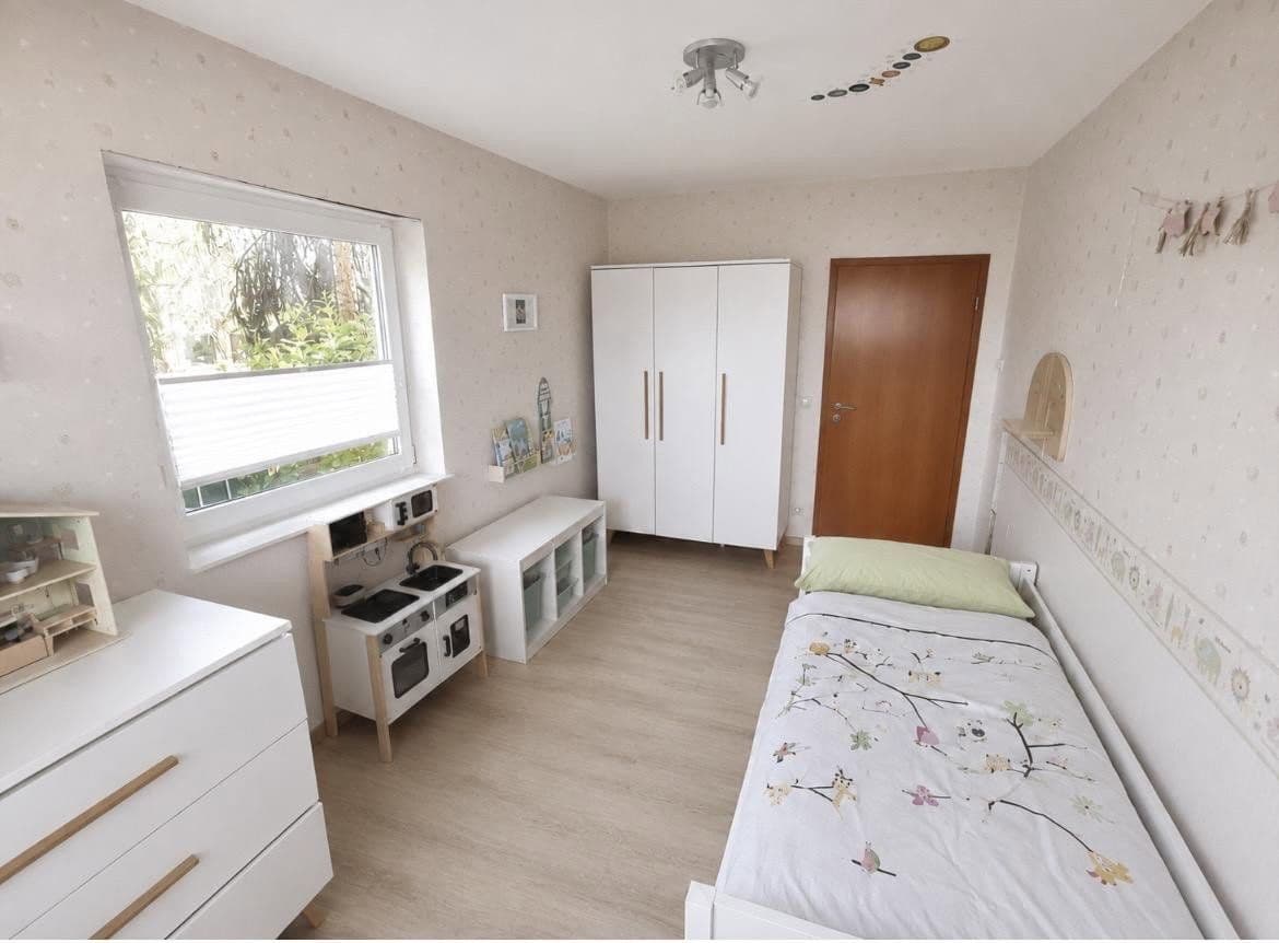 Prodej bytu 4+1 105 m², Mülheim-Kärlich, Porýní-Falc Prodej bytu 4+1 105 m², Mülheim-Kärlich, Porýní-Falc
