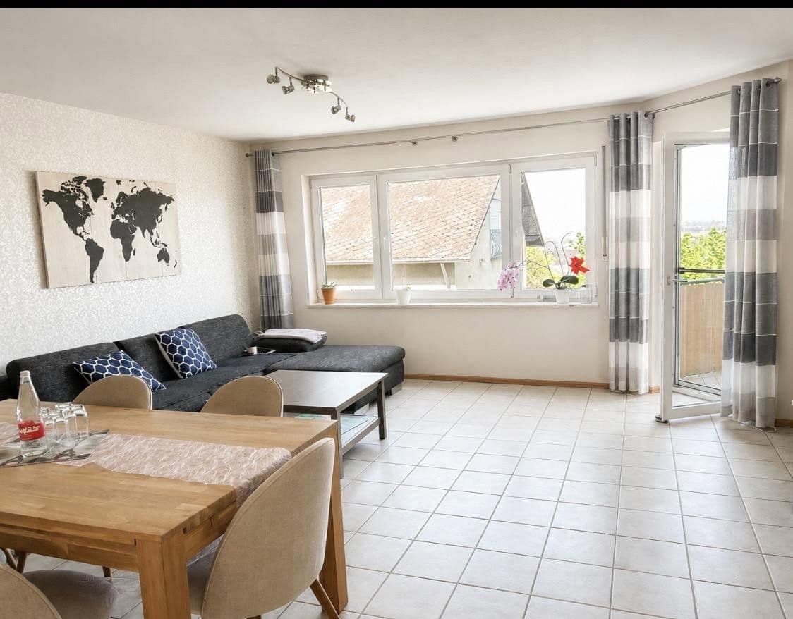 Prodej bytu 4+1 105 m², Mülheim-Kärlich, Porýní-Falc Prodej bytu 4+1 105 m², Mülheim-Kärlich, Porýní-Falc