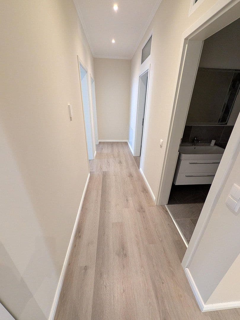 Pronájem bytu 5+1 128 m², Moritzstraße 68, Wiesbaden, Hessen Pronájem bytu 5+1 128 m², Moritzstraße 68, Wiesbaden, Hessen
