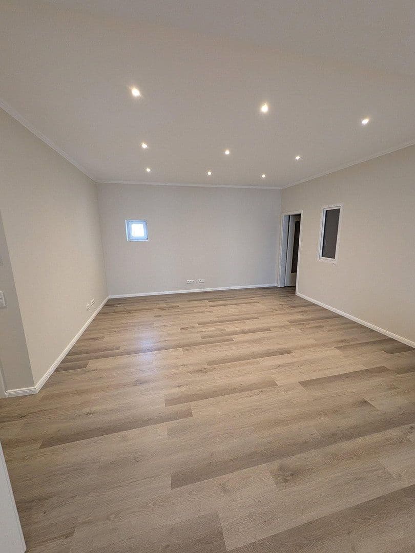 Pronájem bytu 5+1 128 m², Moritzstraße 68, Wiesbaden, Hessen Pronájem bytu 5+1 128 m², Moritzstraße 68, Wiesbaden, Hessen