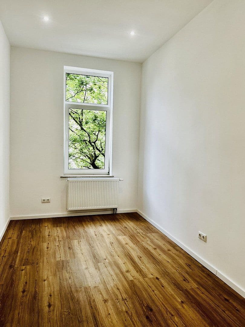Prodej bytu 4+1 85 m², Adalbertsteinweg 204, Cáchy, Severní Porýní-Vestfálsko Prodej bytu 4+1 85 m², Adalbertsteinweg 204, Cáchy, Severní Porýní-Vestfálsko
