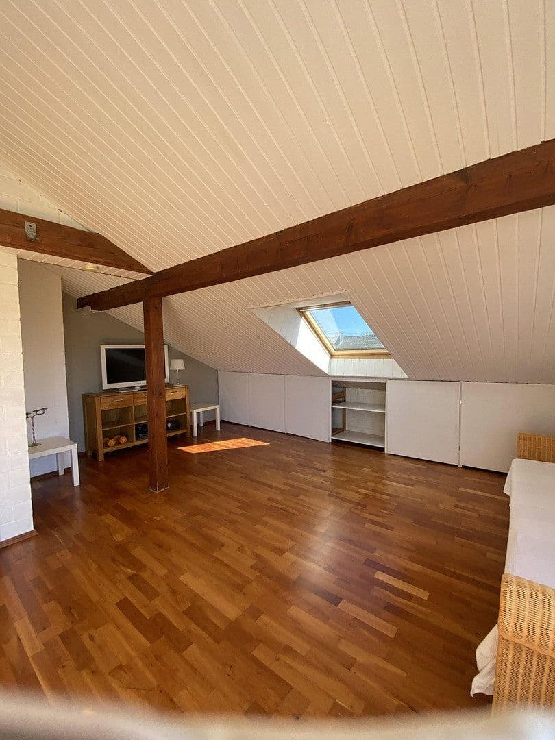 Prodej domu 143 m², pozemek 398 m², Weil am Rhein, Bádensko-Württembersko Prodej domu 143 m², pozemek 398 m², Weil am Rhein, Bádensko-Württembersko