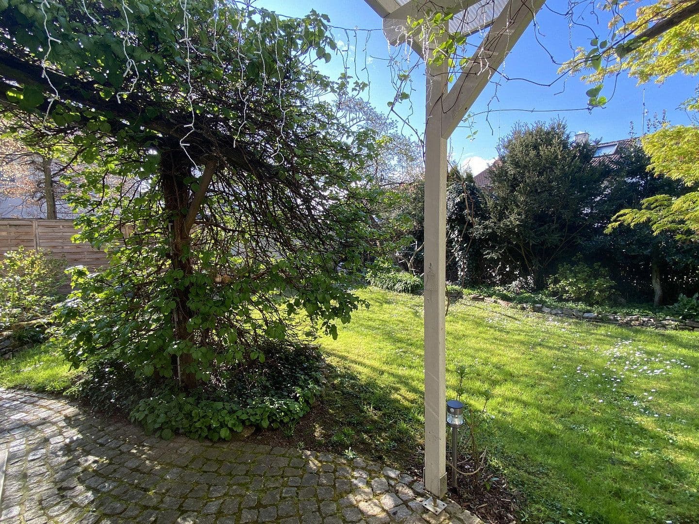 Prodej domu 143 m², pozemek 398 m², Weil am Rhein, Bádensko-Württembersko Prodej domu 143 m², pozemek 398 m², Weil am Rhein, Bádensko-Württembersko