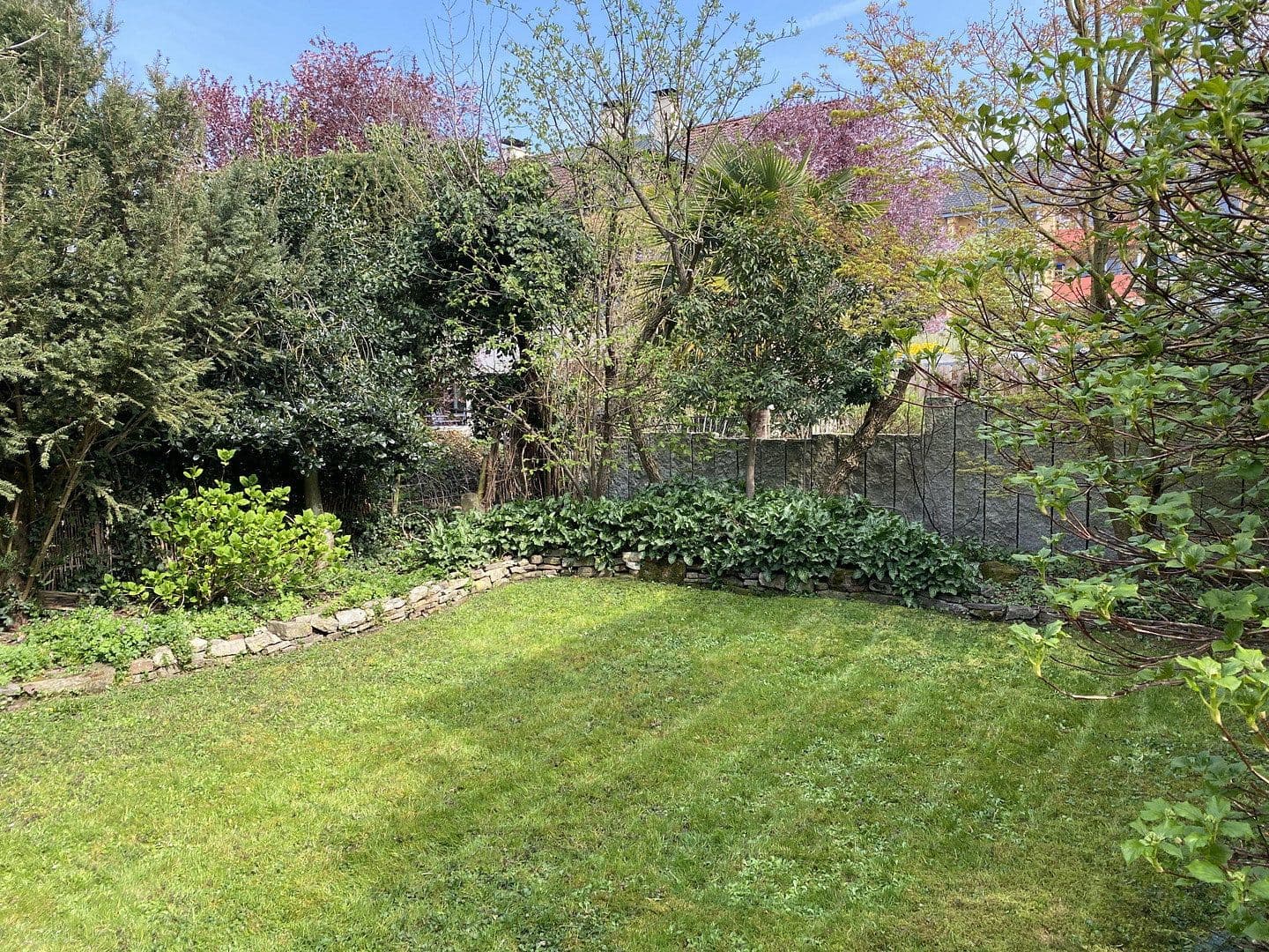 Prodej domu 143 m², pozemek 398 m², Weil am Rhein, Bádensko-Württembersko Prodej domu 143 m², pozemek 398 m², Weil am Rhein, Bádensko-Württembersko