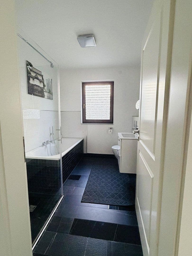 Prodej domu 144 m², pozemek 631 m², Rosenberg, Bádensko-Württembersko Prodej domu 144 m², pozemek 631 m², Rosenberg, Bádensko-Württembersko
