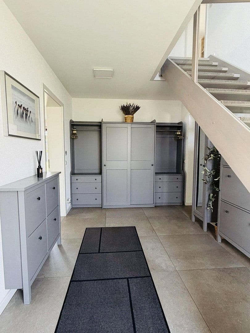 Prodej domu 144 m², pozemek 631 m², Rosenberg, Bádensko-Württembersko Prodej domu 144 m², pozemek 631 m², Rosenberg, Bádensko-Württembersko
