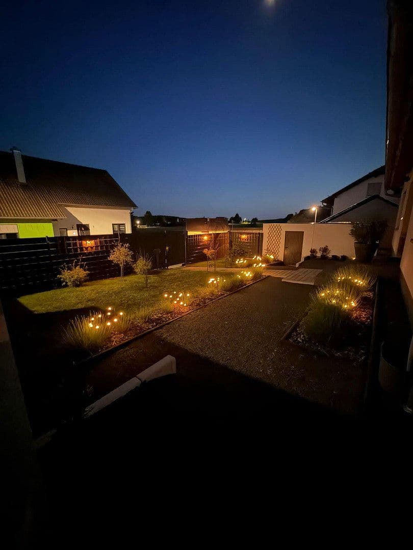 Prodej domu 144 m², pozemek 631 m², Rosenberg, Bádensko-Württembersko Prodej domu 144 m², pozemek 631 m², Rosenberg, Bádensko-Württembersko