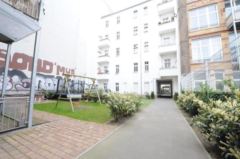 Prodej bytu 3+1 85 m², Schönhauser Allee 74, Berlin, Berlín Prodej bytu 3+1 85 m², Schönhauser Allee 74, Berlin, Berlín