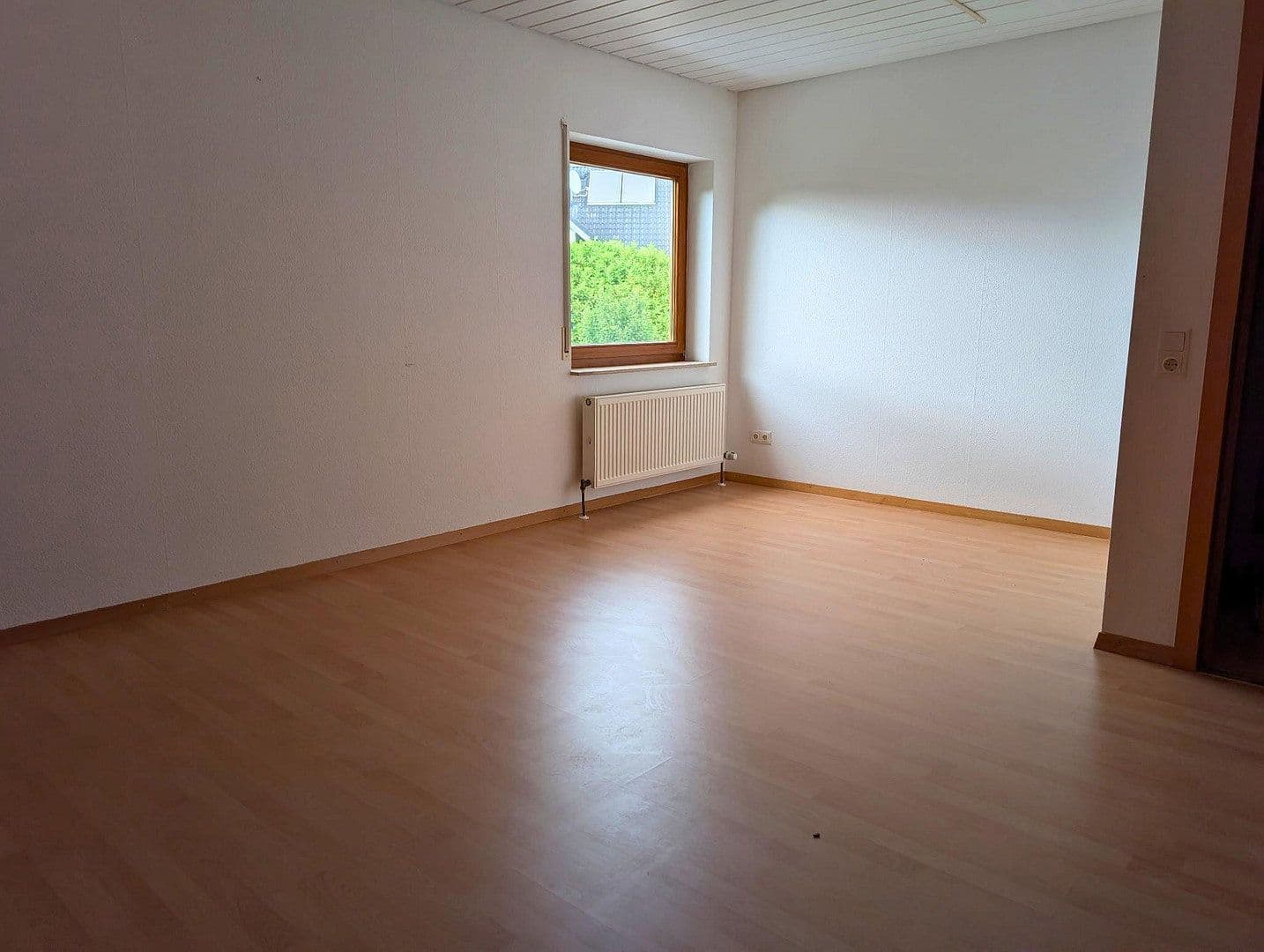 Pronájem bytu 3+kk 85 m², Wüstenrot, Bádensko-Württembersko Pronájem bytu 3+kk 85 m², Wüstenrot, Bádensko-Württembersko