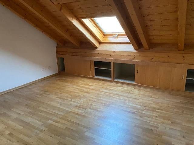 Pronájem bytu 3+kk 150 m², Dorfstr.6, Grafing, Bavorsko Pronájem bytu 3+kk 150 m², Dorfstr.6, Grafing, Bavorsko