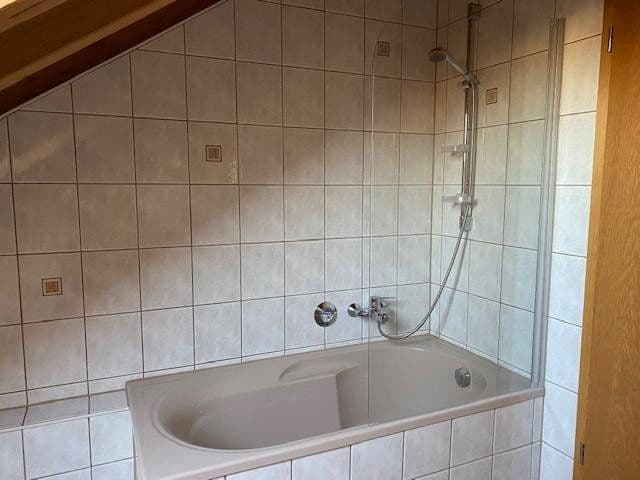 Pronájem bytu 3+kk 150 m², Dorfstr.6, Grafing, Bavorsko Pronájem bytu 3+kk 150 m², Dorfstr.6, Grafing, Bavorsko