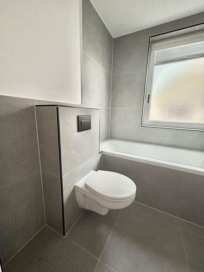Pronájem bytu 3+1 79 m², Pattensen, Dolní Sasko Pronájem bytu 3+1 79 m², Pattensen, Dolní Sasko