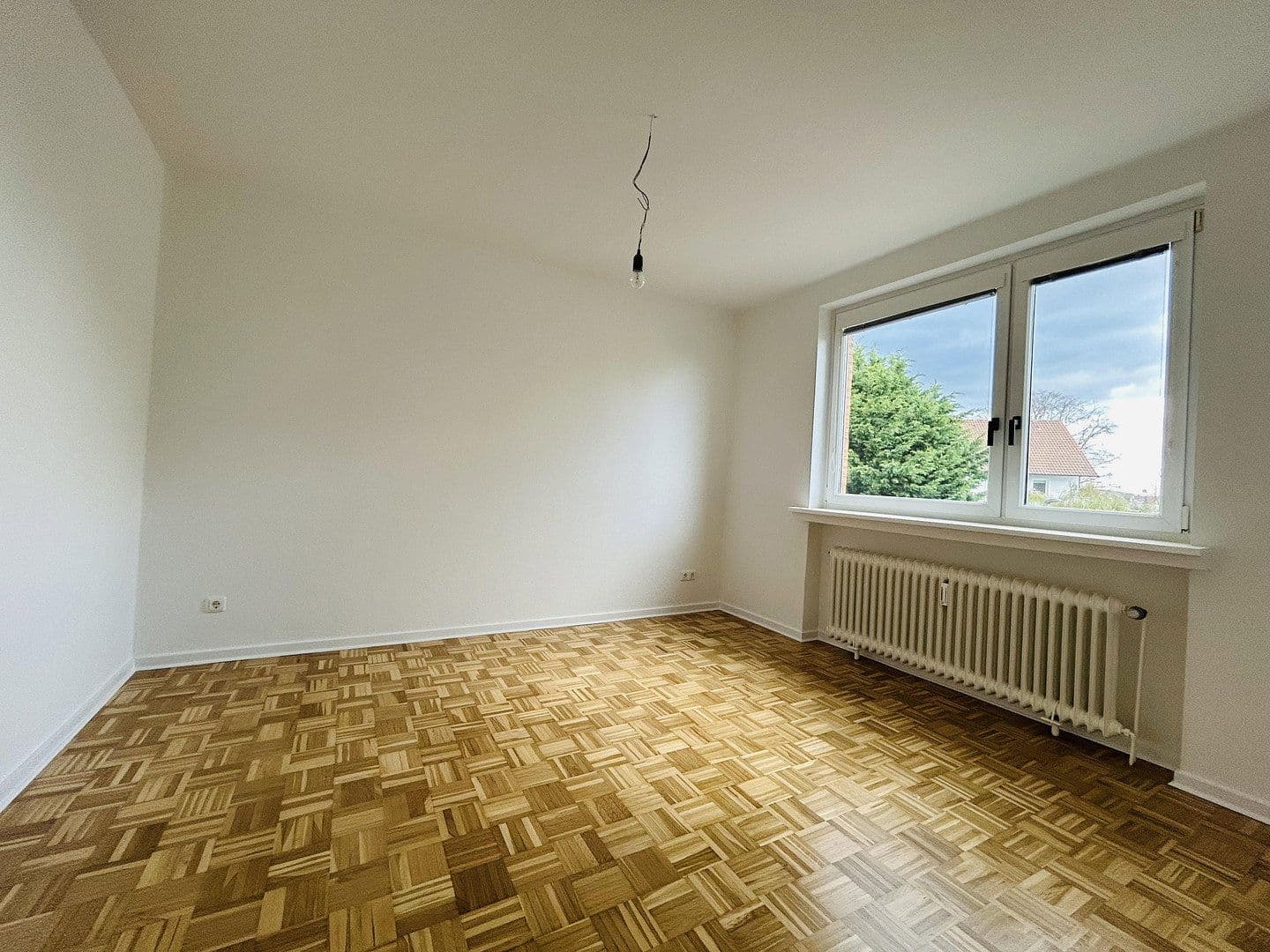 Pronájem bytu 3+1 79 m², Pattensen, Dolní Sasko Pronájem bytu 3+1 79 m², Pattensen, Dolní Sasko