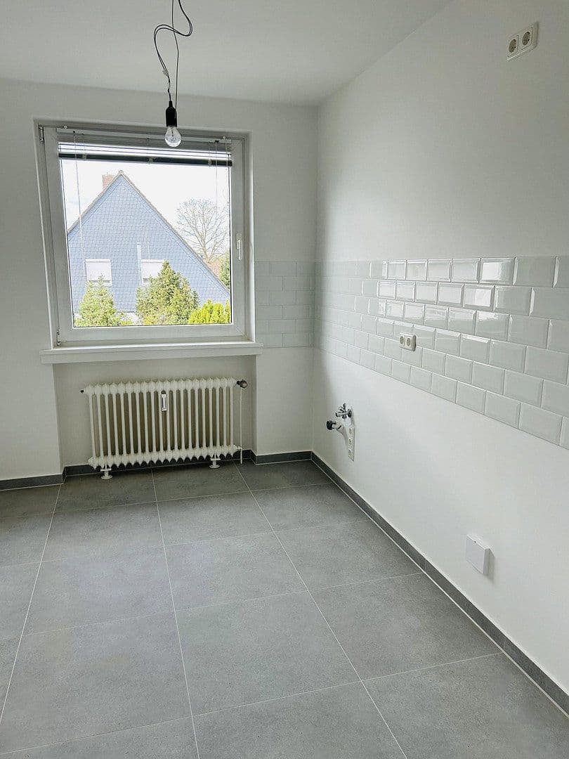 Pronájem bytu 3+1 79 m², Pattensen, Dolní Sasko Pronájem bytu 3+1 79 m², Pattensen, Dolní Sasko
