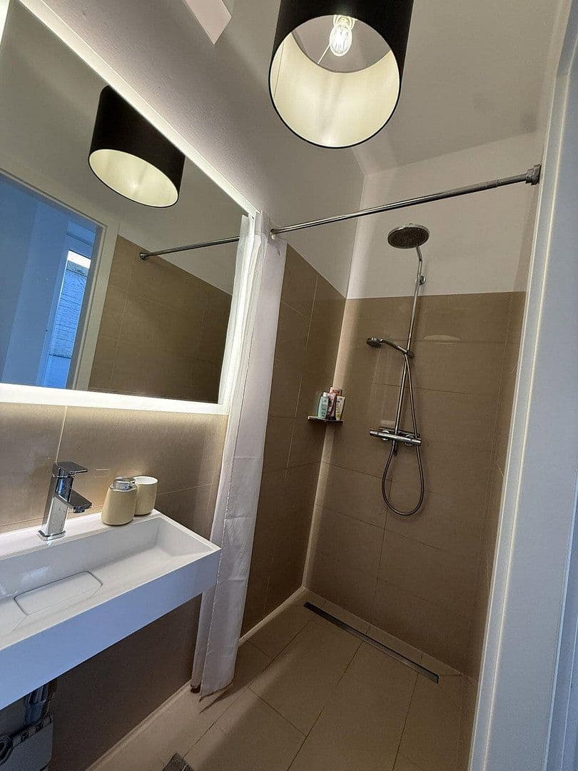 Prodej bytu 3+1 134 m², Hamburg, Hamburg Prodej bytu 3+1 134 m², Hamburg, Hamburg