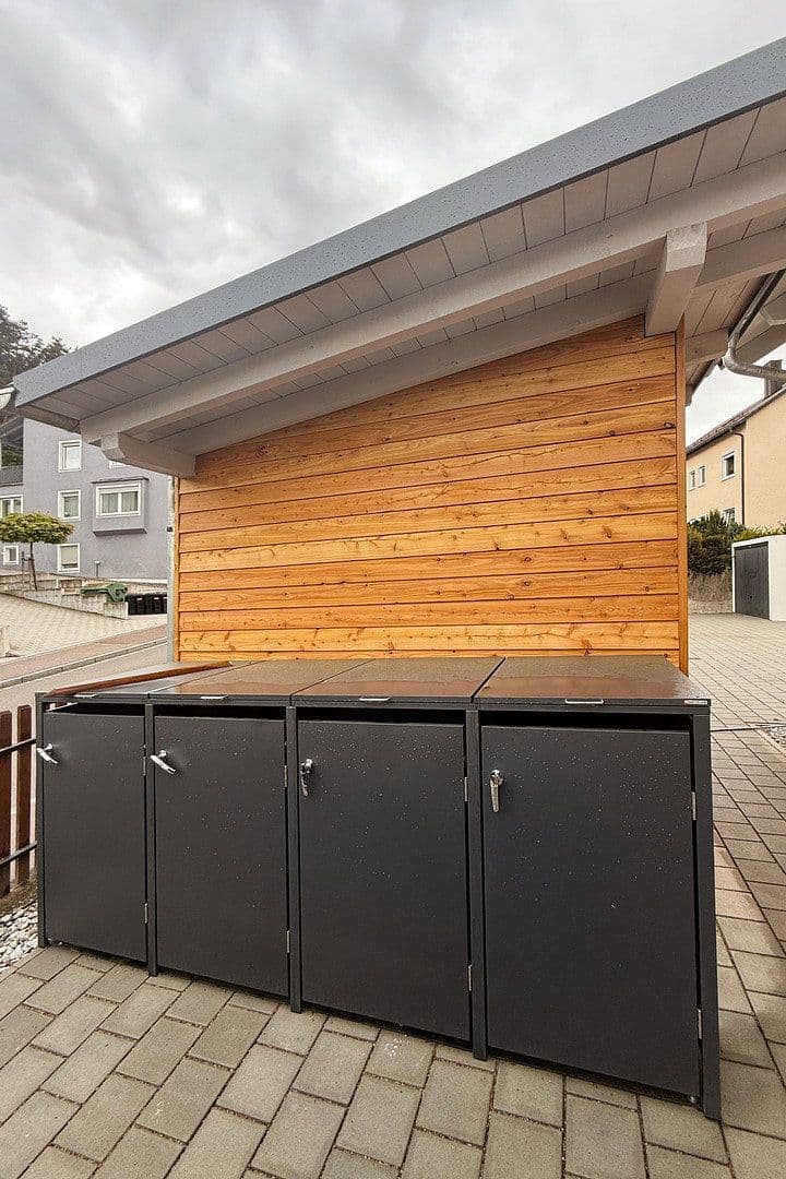 Pronájem bytu 3+1 72 m², An der Schwefelquelle 2, Schwandorf, Bavorsko Pronájem bytu 3+1 72 m², An der Schwefelquelle 2, Schwandorf, Bavorsko