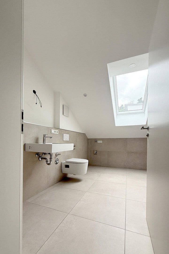 Pronájem bytu 3+1 72 m², An der Schwefelquelle 2, Schwandorf, Bavorsko Pronájem bytu 3+1 72 m², An der Schwefelquelle 2, Schwandorf, Bavorsko