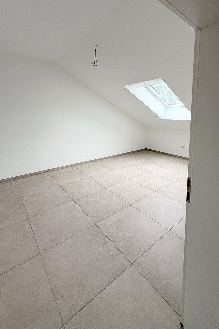 Pronájem bytu 3+1 72 m², An der Schwefelquelle 2, Schwandorf, Bavorsko Pronájem bytu 3+1 72 m², An der Schwefelquelle 2, Schwandorf, Bavorsko