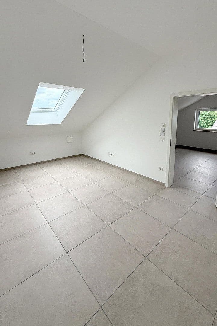 Pronájem bytu 3+1 72 m², An der Schwefelquelle 2, Schwandorf, Bavorsko Pronájem bytu 3+1 72 m², An der Schwefelquelle 2, Schwandorf, Bavorsko