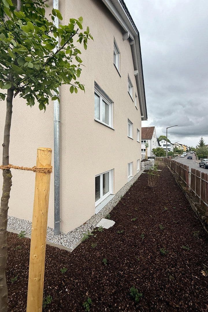 Pronájem bytu 3+1 72 m², An der Schwefelquelle 2, Schwandorf, Bavorsko Pronájem bytu 3+1 72 m², An der Schwefelquelle 2, Schwandorf, Bavorsko