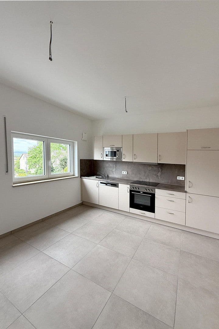 Pronájem bytu 3+1 72 m², An der Schwefelquelle 2, Schwandorf, Bavorsko Pronájem bytu 3+1 72 m², An der Schwefelquelle 2, Schwandorf, Bavorsko