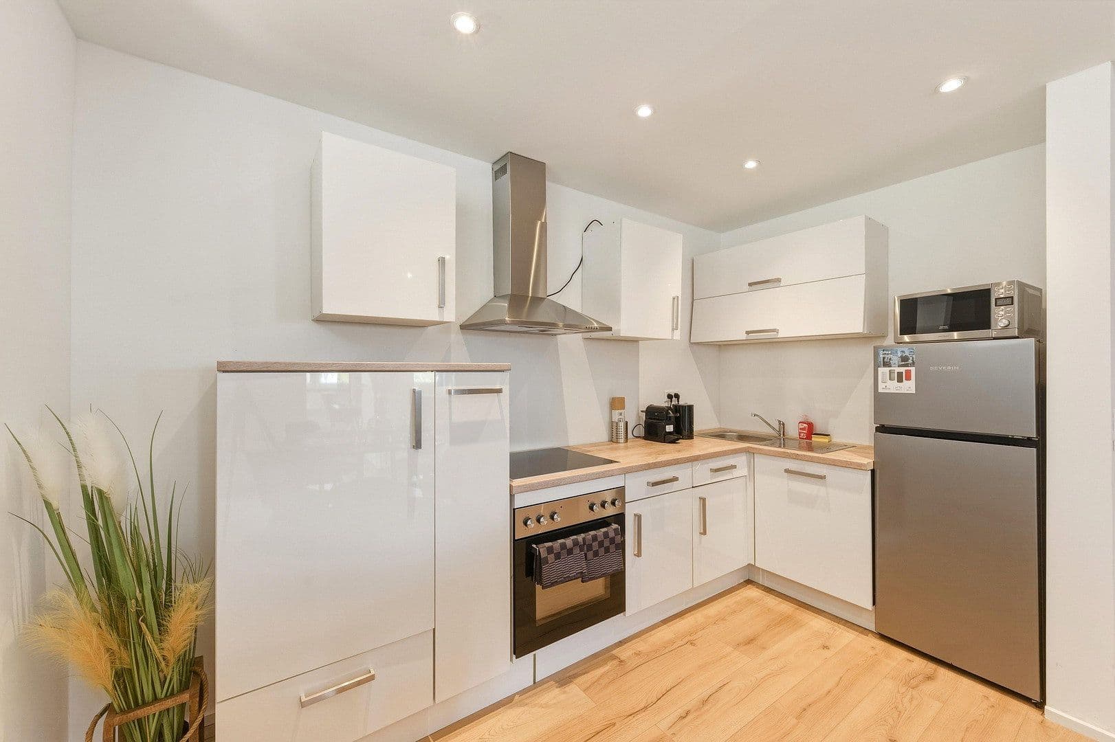 Pronájem bytu 5+1 118 m², Moltkestraße 54, Heilbronn, Bádensko-Württembersko Pronájem bytu 5+1 118 m², Moltkestraße 54, Heilbronn, Bádensko-Württembersko