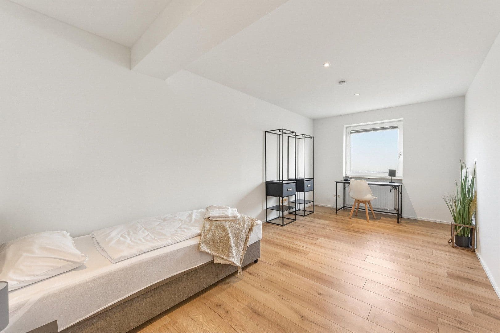 Pronájem bytu 5+1 118 m², Moltkestraße 54, Heilbronn, Bádensko-Württembersko Pronájem bytu 5+1 118 m², Moltkestraße 54, Heilbronn, Bádensko-Württembersko