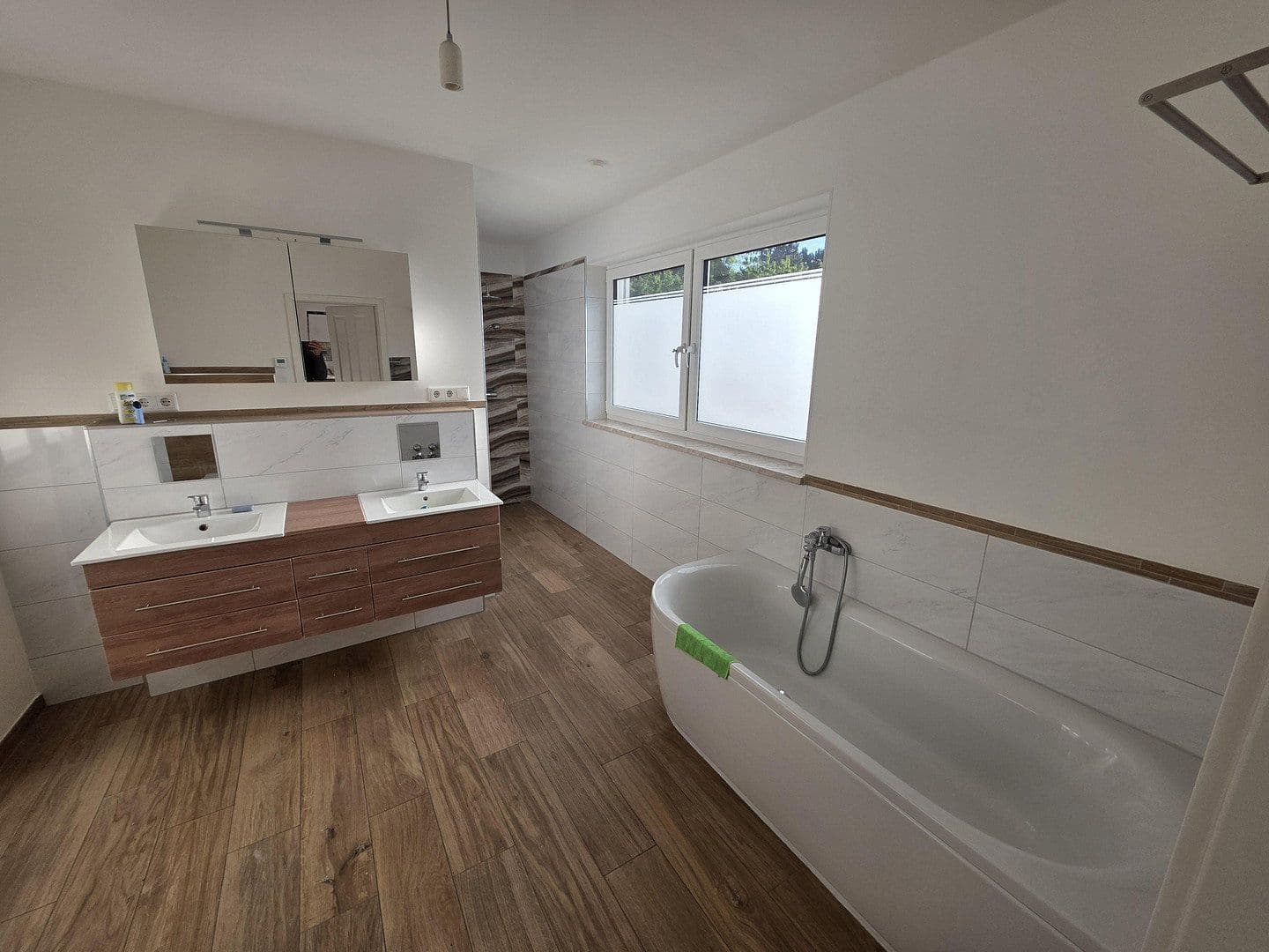 Pronájem bytu 4+1 132 m², Leipzig, Sasko Pronájem bytu 4+1 132 m², Leipzig, Sasko