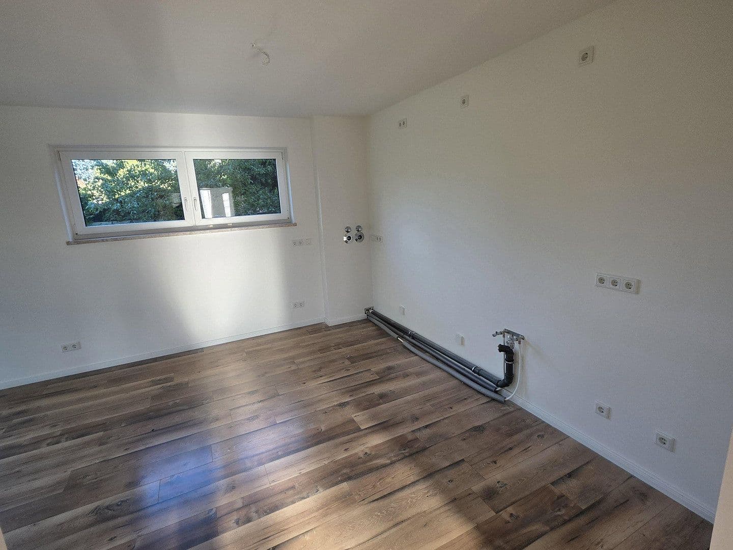 Pronájem bytu 4+1 132 m², Leipzig, Sasko Pronájem bytu 4+1 132 m², Leipzig, Sasko