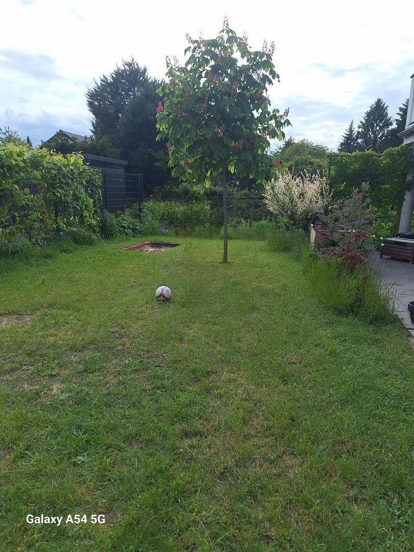 Pronájem bytu 4+1 132 m², Leipzig, Sasko Pronájem bytu 4+1 132 m², Leipzig, Sasko