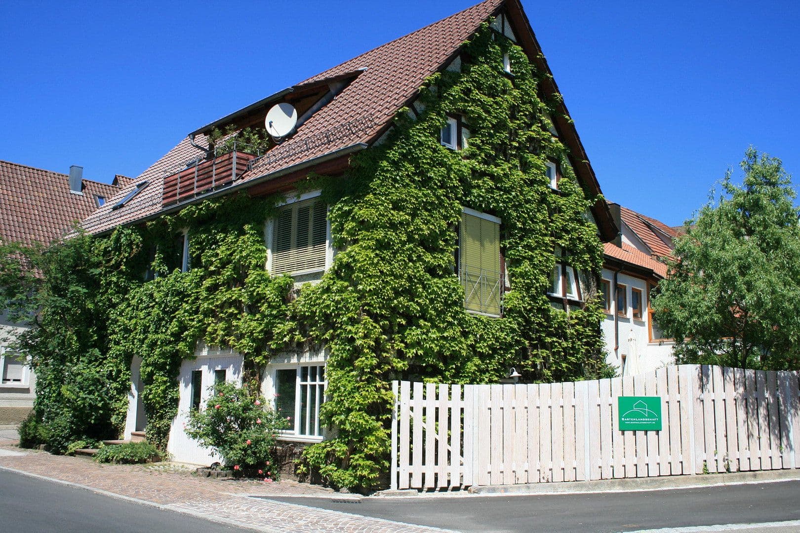 Pronájem bytu 2+1 42 m², Weissach, Bádensko-Württembersko Pronájem bytu 2+1 42 m², Weissach, Bádensko-Württembersko