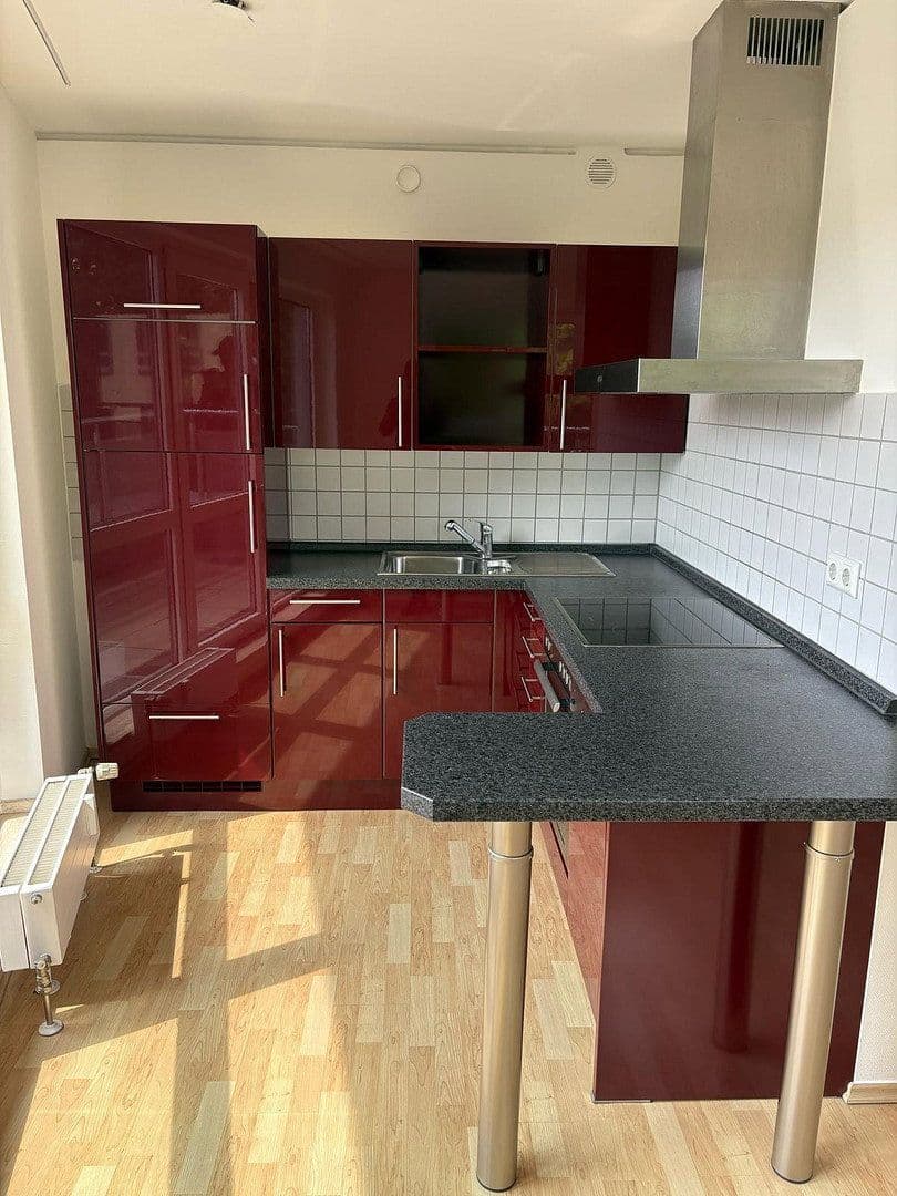 Pronájem bytu 2+1 80 m², Köln, Severní Porýní-Vestfálsko Pronájem bytu 2+1 80 m², Köln, Severní Porýní-Vestfálsko