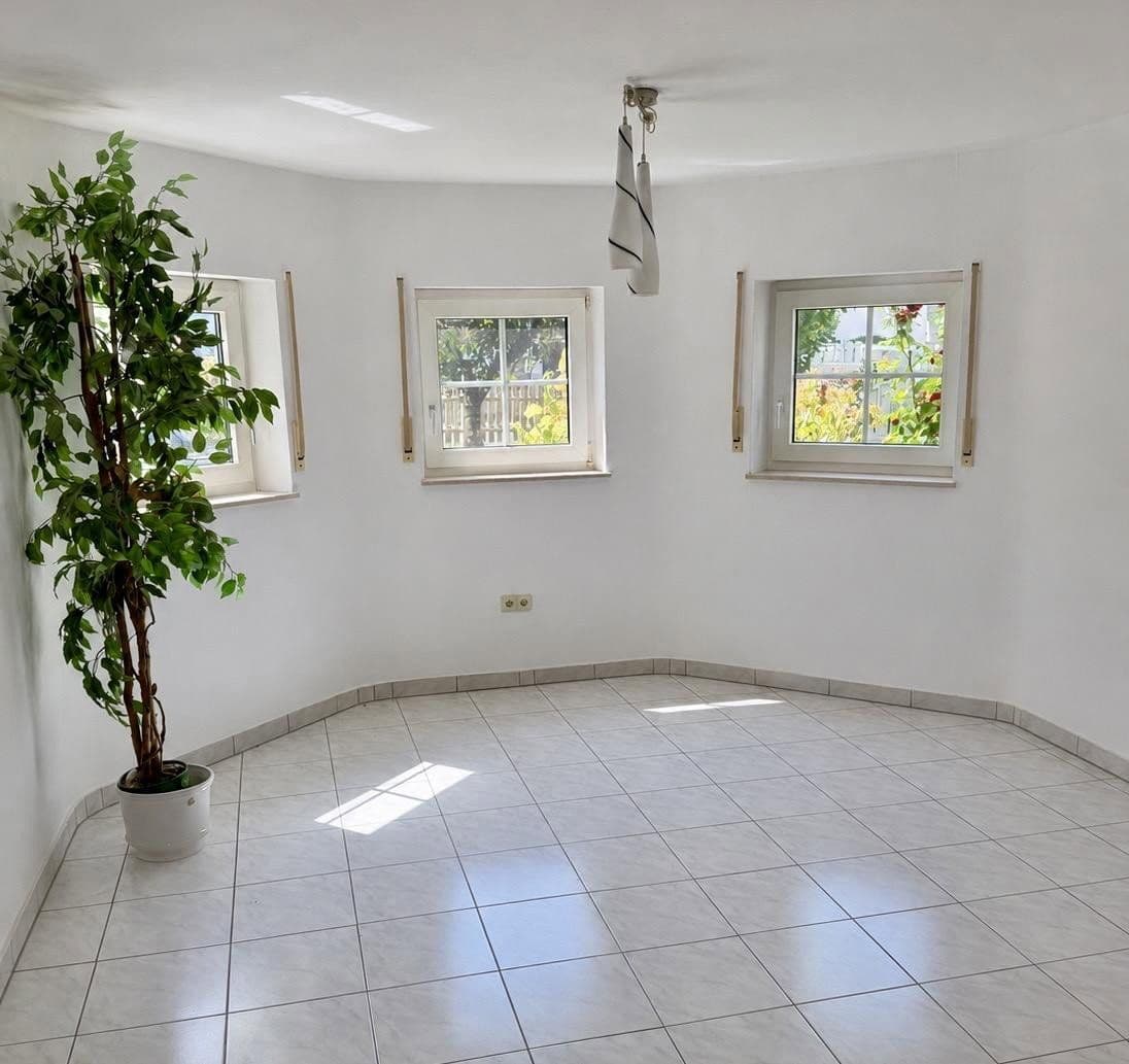 Prodej domu 159 m², pozemek 523 m², Hasselroth, Hessen Prodej domu 159 m², pozemek 523 m², Hasselroth, Hessen