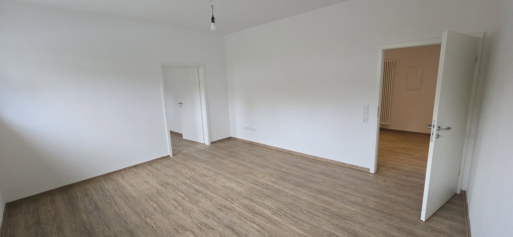 Pronájem bytu 2+kk 100 m², Freiherr-vom-Stein-Platz 2, Eisenberg (Pfalz), Porýní-Falc Pronájem bytu 2+kk 100 m², Freiherr-vom-Stein-Platz 2, Eisenberg (Pfalz), Porýní-Falc