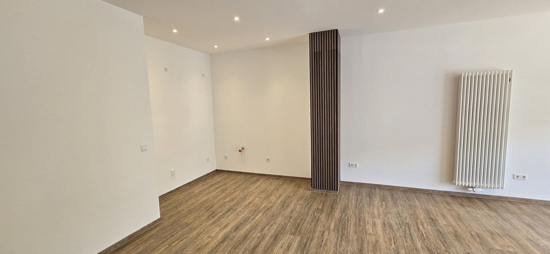 Pronájem bytu 2+kk 100 m², Freiherr-vom-Stein-Platz 2, Eisenberg (Pfalz), Porýní-Falc Pronájem bytu 2+kk 100 m², Freiherr-vom-Stein-Platz 2, Eisenberg (Pfalz), Porýní-Falc