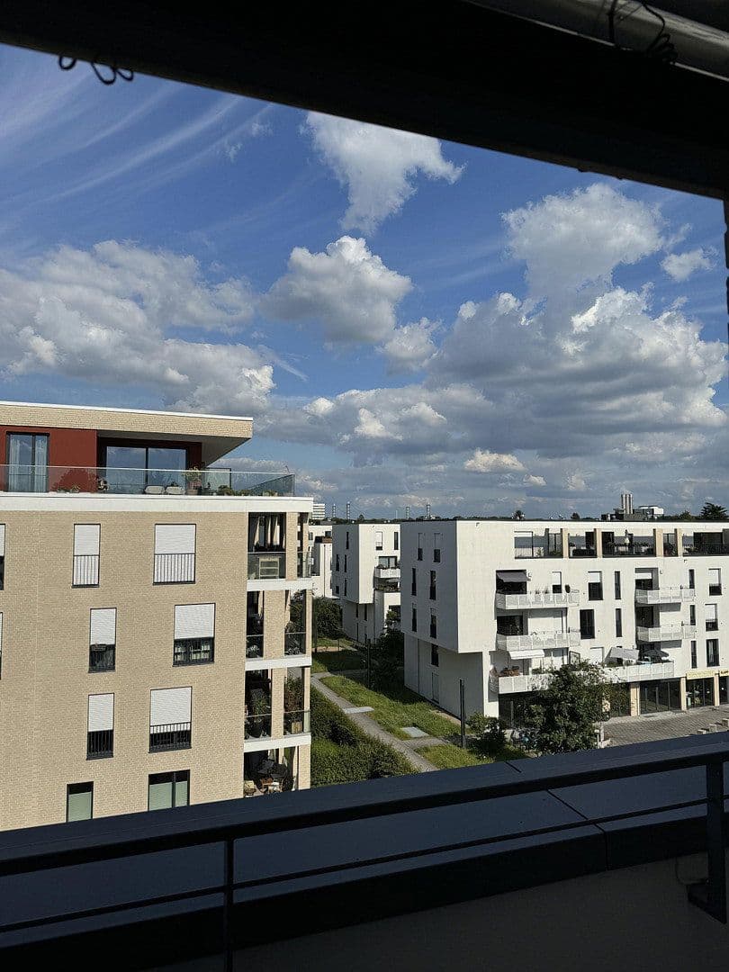 Pronájem bytu 2+1 76 m², Köln, Severní Porýní-Vestfálsko Pronájem bytu 2+1 76 m², Köln, Severní Porýní-Vestfálsko
