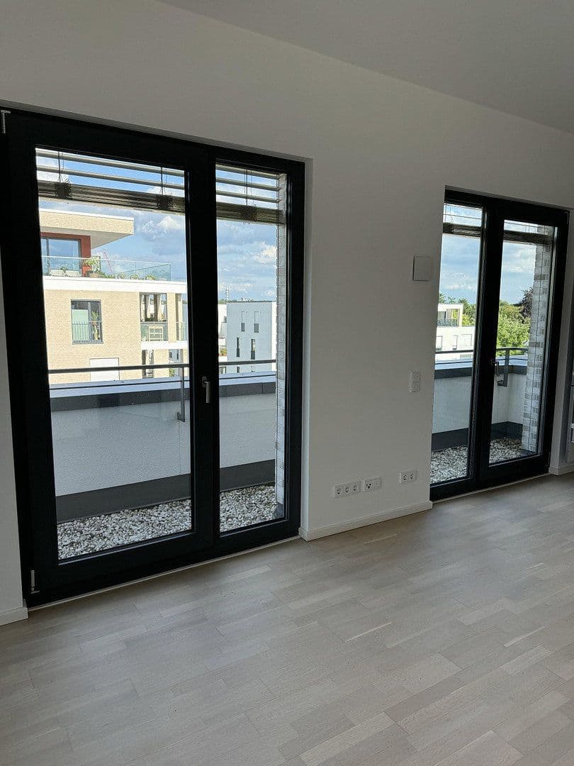 Pronájem bytu 2+1 76 m², Köln, Severní Porýní-Vestfálsko Pronájem bytu 2+1 76 m², Köln, Severní Porýní-Vestfálsko